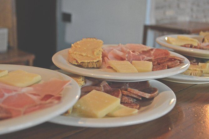 Jewish Ghetto and Campo Dè Fiori By Night Food, Wine and Sightseeing Tour - What Makes This Tour Stand Out?