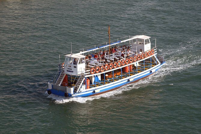 Las Golondrinas Barcelona 40-min Boat Tour - Who Should Consider This Tour?