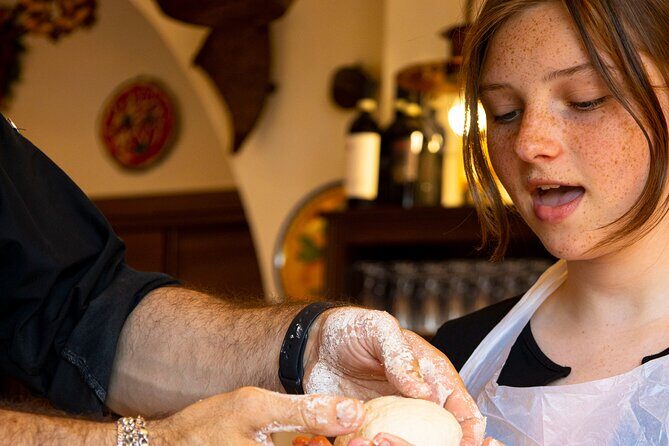 Learn to Make Traditional Neapolitan Pizza - Practical Details and Considerations