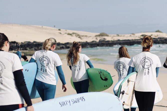 Lezioni di Surf per Beginner e Intermedi (6 persone a istruttore) - The Experience in Detail