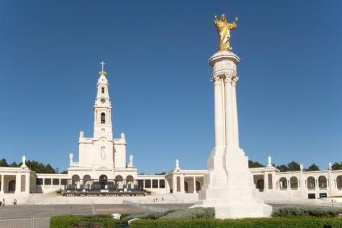 Lisbon Super Saver: 2-Day Sintra, Cascais, Fatima, Nazare and Obidos Small-Group Day Trips - What to Expect: A Detailed Breakdown