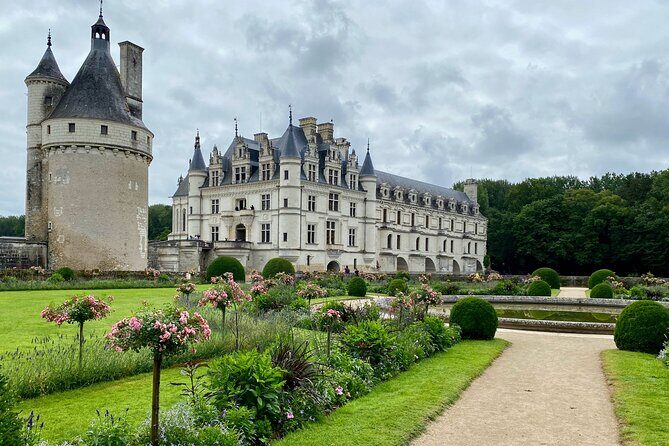 Loire Castles Chenonceau, Chambord & 2 Wineries Private Trip - What the Experience Includes and What You Miss Out On