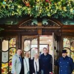 London Christmas Lights Private Guided Taxi Tour - Who Is This Tour Best For?