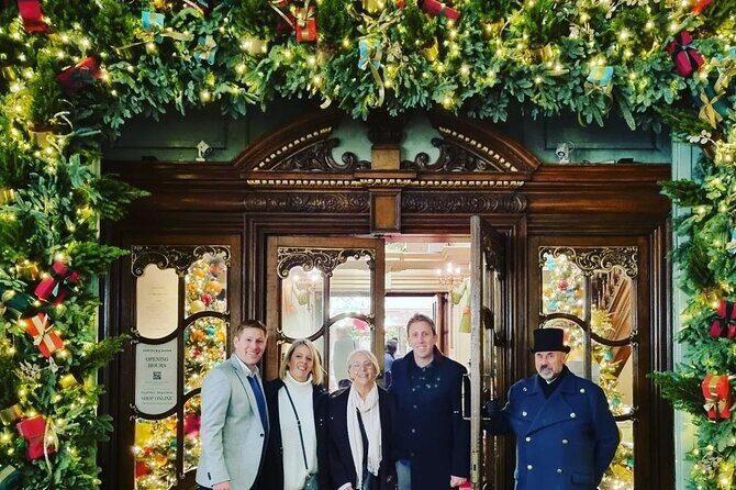 London Christmas Lights Private Guided Taxi Tour - Who Is This Tour Best For?