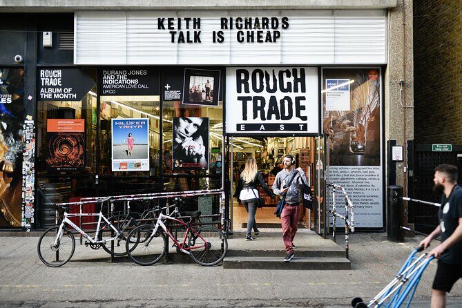 London Private Music Tour with a Local Guide Tailored to Your Interests - Primrose Hill and Scenic Views
