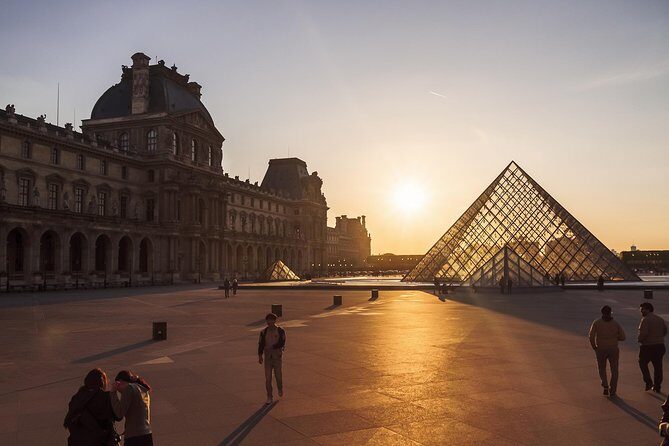 Louvre Museum Skip-the-Line Highlights Tour with Mona Lisa - The Sum Up