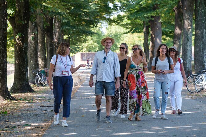 Lucca Aperitivo evening walk with food and wine for Small Groups - Practical Details That Matter