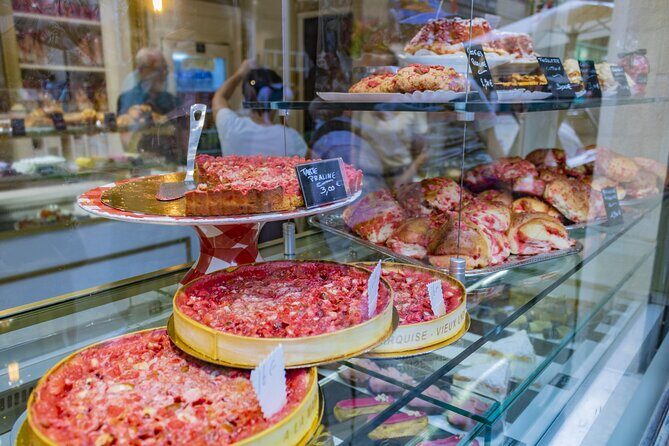 Lyon Sunset Food Tour  A Full Taste of France by Do Eat Better - What Makes This Tour Stand Out?