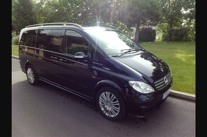 Madrid Barajas Airport Private Transfer To Madrid City - The Experience in Action: Luggage, Comfort, and Local Insights