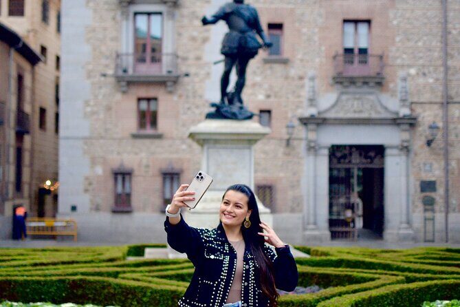 Madrid Highlights Private Tour with Prado Museum & Royal Palace - Practical Details: What to Expect