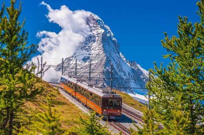 Matterhorn helicopter tour - longest scenic flight from Bern over the Swiss Alps - An in-depth look at the Matterhorn helicopter tour