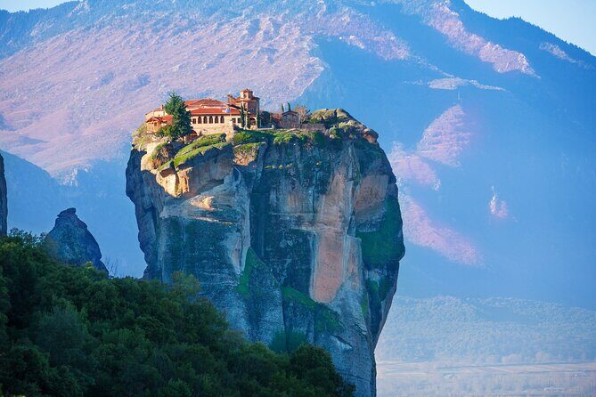 Meteora Day Trip with Multilingual Audioguide & Lunch - The Itinerary in Detail