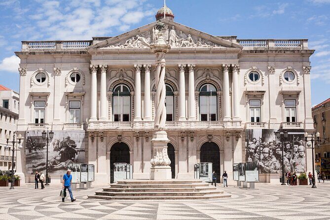 Mon Ami Burguês - Lisbon City Center Private Tuk Tuk Tour - What’s Included & What’s Not