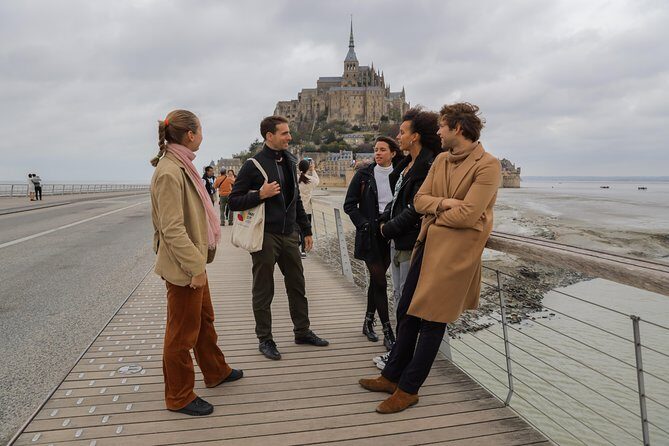 Mont Saint Michel and Loire Valley Castles 2 Days Guided Trip - FAQs