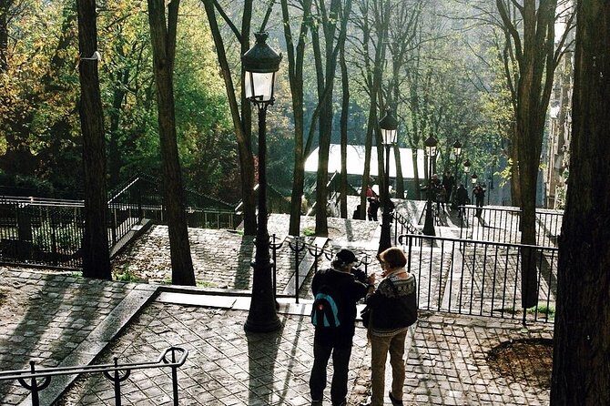 Montmartre District and Sacre Coeur - Exclusive Guided Walking Tour - The Value of the Experience