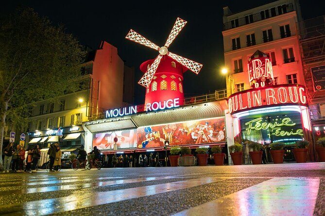 Montmartre Sacré Coeur and Moulin Rouge best shops and cafés - What Makes This Tour Stand Out