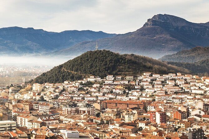 Montsacopa: An audio tour in the Volcano in the Centre of the City - The Sum Up