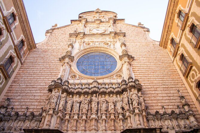 Montserrat Full Day Tour with Farmhouse Lunch and Winery Visit - Practical Considerations