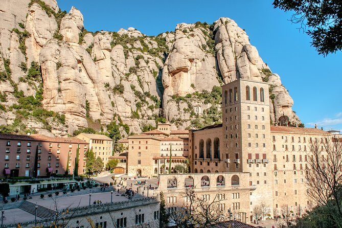 Montserrat & Medieval Winery with Tapas/Lunch - Value & Practical Considerations