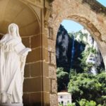 Montserrat Tour, Rack Railway, Basilica, Moreneta & Licor Tasting - Who Should Choose This Tour?
