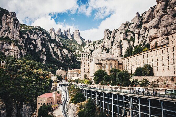 Montserrat with Cog-Wheel Train & Black Madonna Priority Access - Detailed Breakdown of the Itinerary