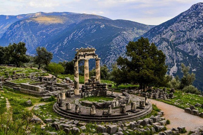 Mystical Delphi & Hosios Loukas Byzantine Wonder Luxury Day Tour - The Practicality & Overall Value