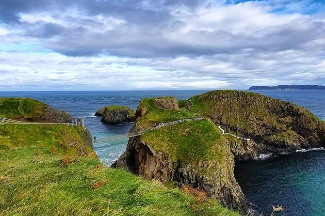 Northern Ireland including Giant's Causeway Rail Tour from Dublin - Authentic Insights from Reviewers