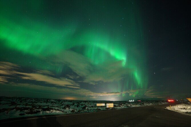 Northern Lights In luxury off-road SUV with Photos and Treats (Private 1-6 Pax) - The Experience: What It’s Like and Why It Matters