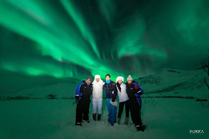 Northern Lights x Mini Bus Chase - Who Is This Tour Best For?