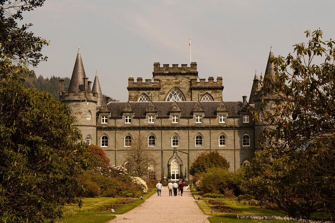 Oban, Glencoe, Highlands Lochs & Castles Small Group Day Tour from Glasgow - What Makes This Tour Stand Out?