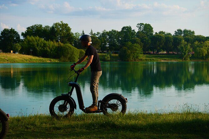 Off-road scooter outing between lakes and Pessac-Léognan vineyards - The Scenic Highlights