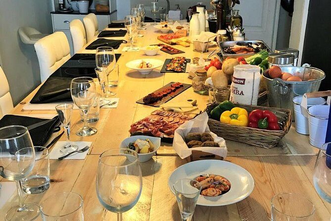 Paella & Tapas Cooking Class in Barcelona - Who Should Consider This Tour?