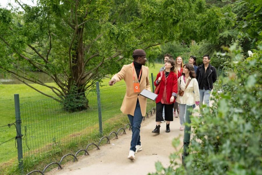 Paris: Eiffel Tower Guided Tour with Summit Access - What to Expect from the Eiffel Tower Guided Tour