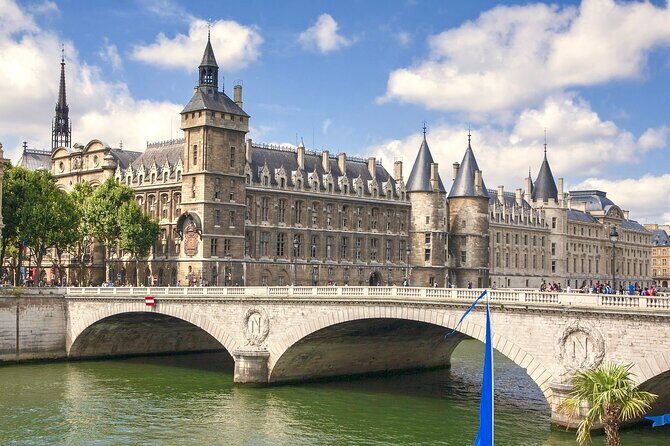 Paris Free Walking Tour (Tip-Based) - A Deep Dive into the Paris Free Walking Tour Experience