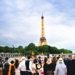 Paris Gourmet Dinner Seine River Cruise with Singer and DJ Set - Who Is This Experience Best For?