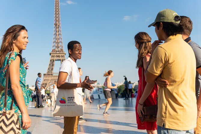 Paris Tour with Lunch at the Eiffel Tower and Seine River Cruise - FAQs