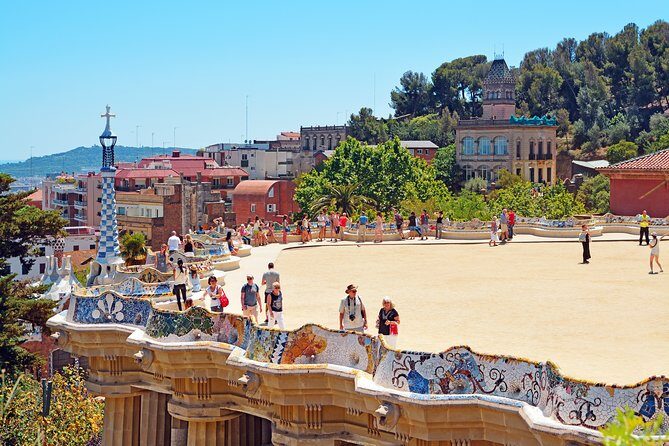 Park Guell: Skip the Line Guided Tour - Exploring the Tour Itinerary in Detail