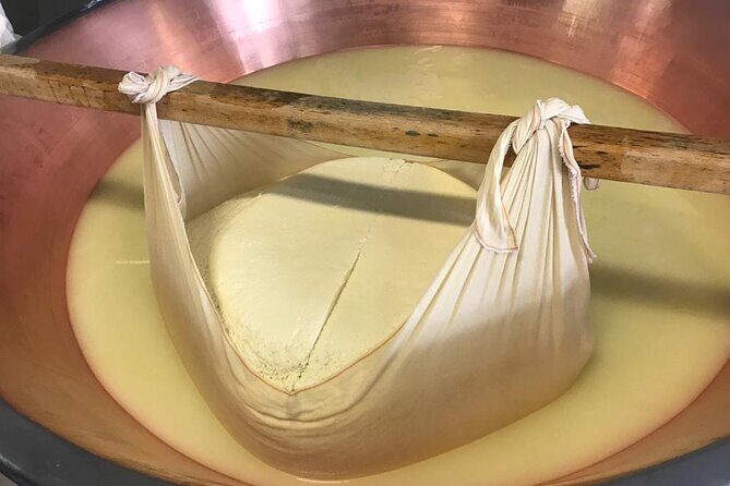 Parmigiano Cheese, Parma Ham and Balsamic - Parma Ham: The Art of Curing