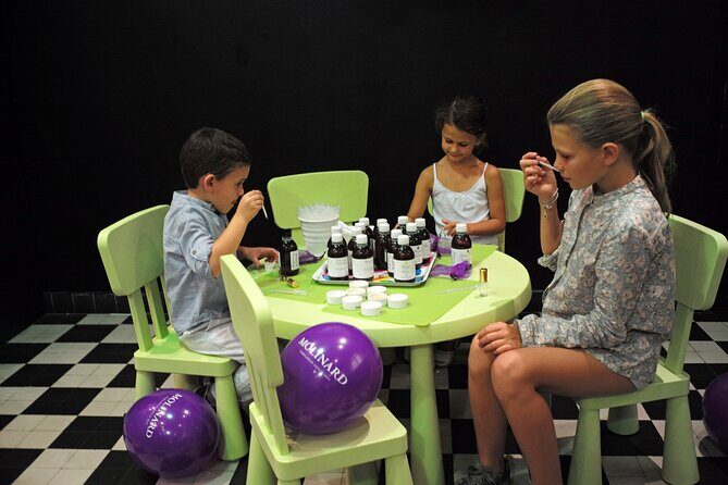 Perfume workshop for children in Grasse - A Closer Look at the Perfume Workshop Experience