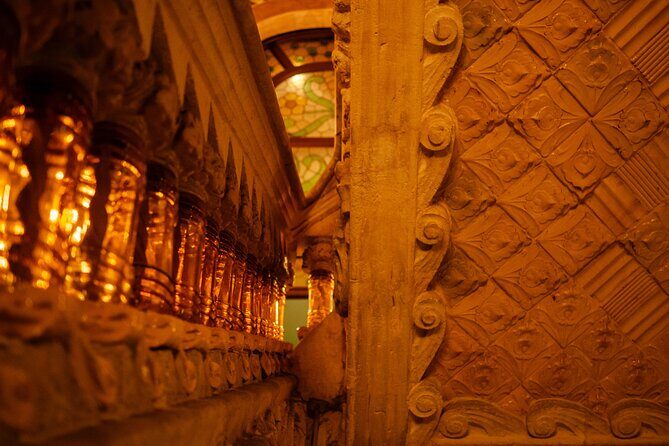 Photo Walking Tour in Barcelona Gothic Quarter - Detailed Itinerary Breakdown