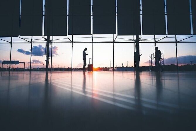 Piraeus Port/ Hotel To Athens AirPort Private Transfer Service - Who is This Transfer Service Best For?