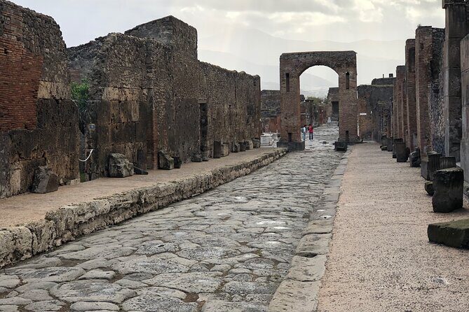 Pompeii and Herculaneum Private Tour with Pick up and Wine Tasting - Final Words: Is This Tour Right for You?