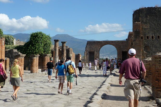 Pompeii & Vesuvius Day Trip from Naples with Italian Light Lunch - Final Thoughts: Who Will Love This Tour?