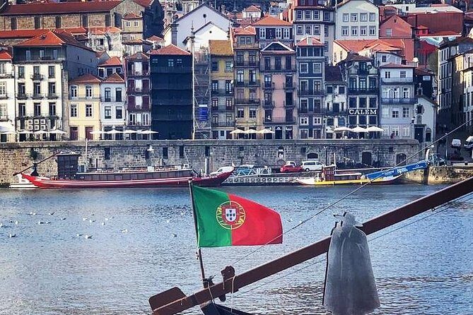 Porto to Lisbon Up to 4 Stops: Aveiro, Nazare, Fatima & Obidos - The Value of This Private Transfer