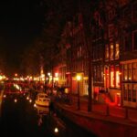 Private Amsterdam Red Light District tour in Spanish - Who Would Enjoy This Tour?