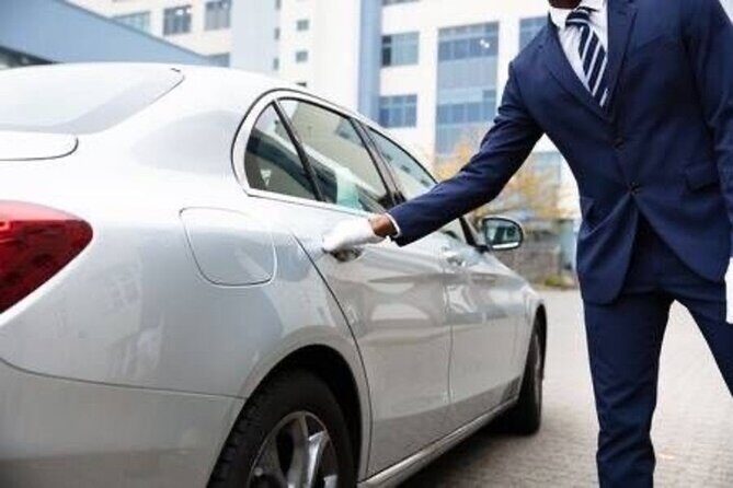 Private Arrival Transfer from Charles de Gaulle airport CDG to Paris city - Why This Transfer Is Worth Considering
