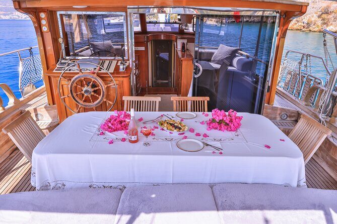 Private Boat Trip to Kas Islands including BBQ Lunch - What Makes this Tour Stand Out?