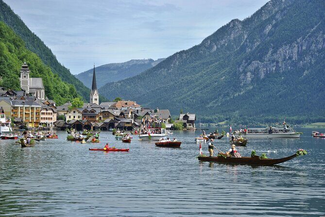 Private Day Tour of Hallstatt and Salzburg from Vienna - Stop 1: Traunsee — Austria’s Picture-Perfect Lake