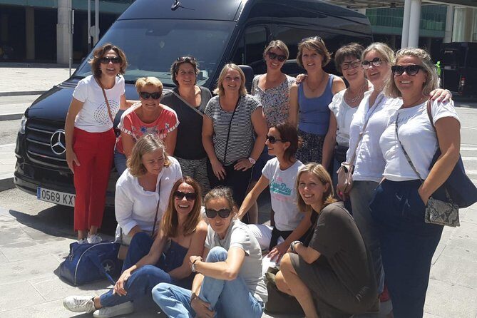 Private Day Trip from Barcelona to Montserrat - The Experience: Pros and Cons