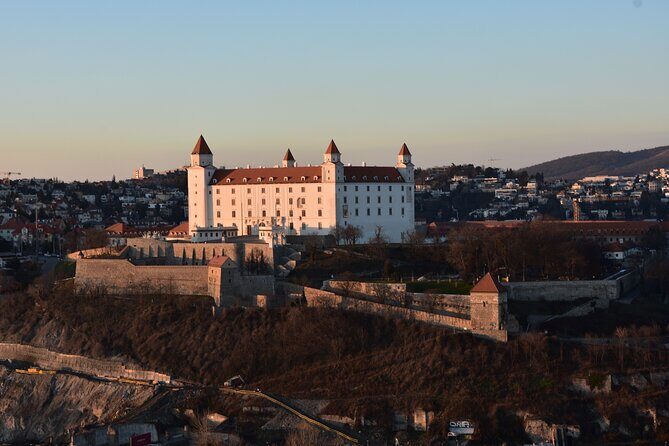 Private day trip from Budapest to Bratislava, Vienna, and back - FAQ